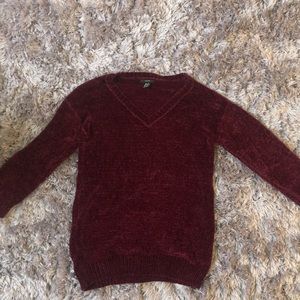 maroon/burgundy chenille vneck sweater